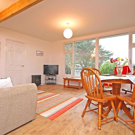 Mount Hawke Holiday Bungalows Porthtowan Экстерьер фото